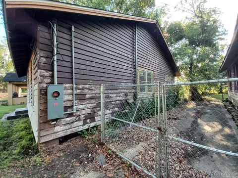 Exterior - 161 Garnett Ave, Mobile, AL 36604 photo 5 of 9