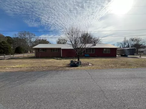 700 Pinecrest Ln, Oxford, AL 36203