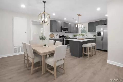 2824 Kingman Dr, Pike Road, AL 36064