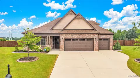 247 Lee Audis Ln, Prattville, AL 36066