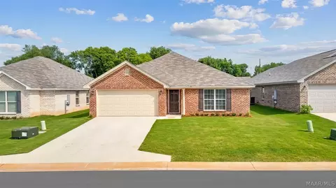 2030 Dawsons Mill Ln, Prattville, AL 36067