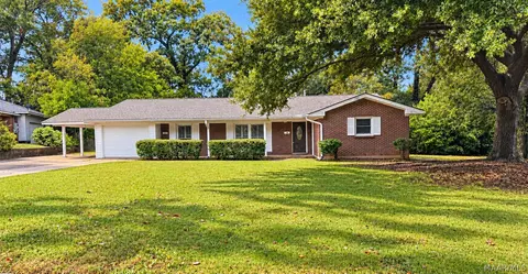 208 Holly Ridge Dr, Montgomery, AL 36109
