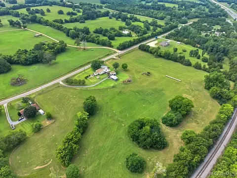 View/Area - 447 Butler Mill Rd, Montgomery, AL 36105 photo 1 of 4