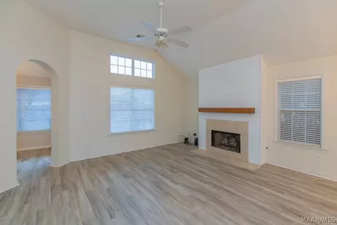 Living - 7233 Heathermoore Loop, Montgomery, AL 36117 photo 1 of 5