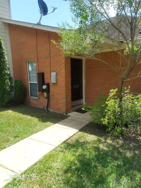 8301 Grand Oak Ct, Montgomery, AL 36117