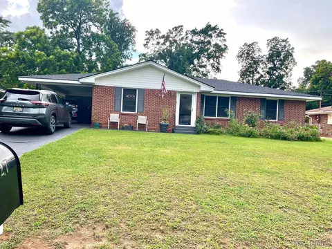 1127 Rosedale Dr, Montgomery, AL 36107