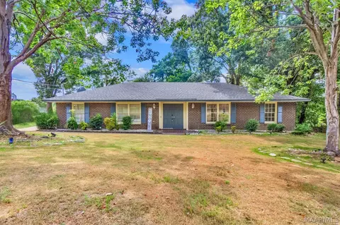 324 Davors Dr, Montgomery, AL 36109