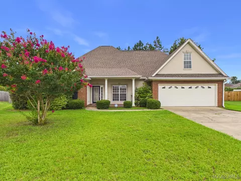 1734 Windermere Ave, Prattville, AL 36066