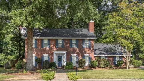 109 Shady Oak Ln, Prattville, AL 36066