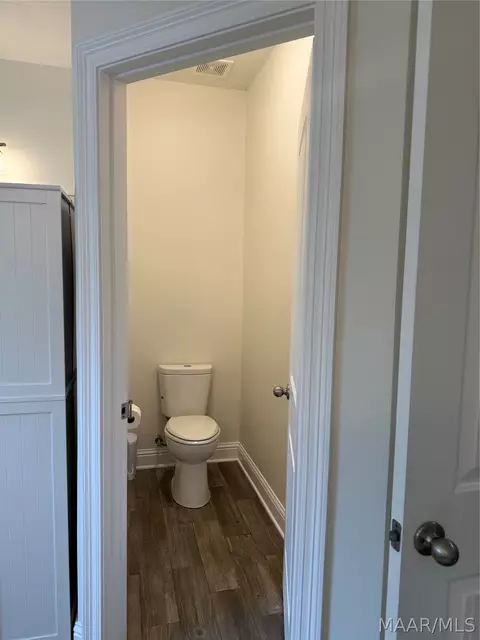 Entry Way - 127 Brookley Dr, Eclectic, AL 36024 photo 3 of 4