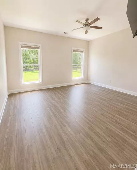 Bedroom - 127 Brookley Dr, Eclectic, AL 36024 photo 1 of 3