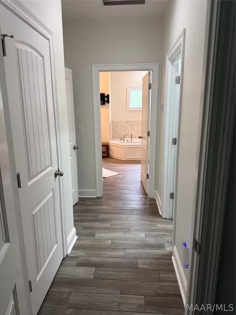 Entry Way - 127 Brookley Dr, Eclectic, AL 36024 photo 2 of 4