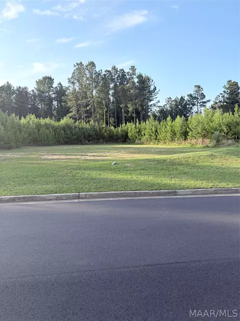 Undisclosed, Wetumpka, AL 36093