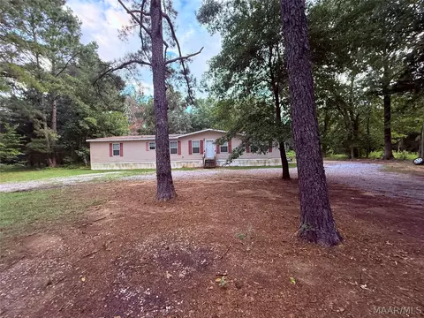 100 Hunter Dr, Selma, AL 36701 photo 2
