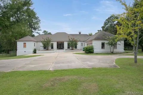 531 Gilmer Ave, Tallassee, AL 36078