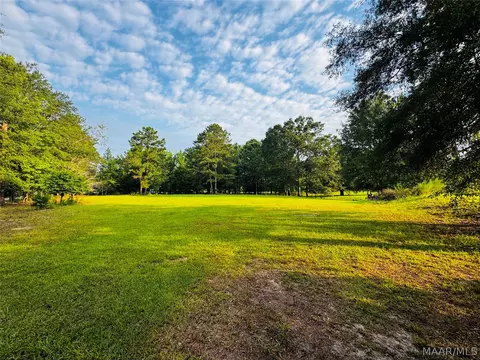 442 River Fork Rd, Wetumpka, AL 36092