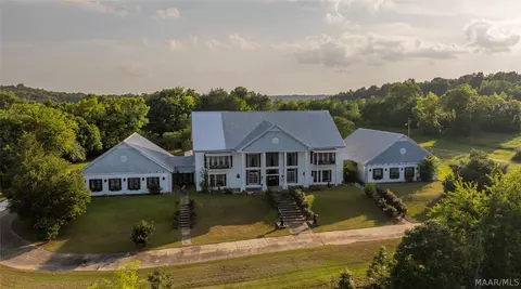 3166 Highway 80 E, Lowndesboro, AL 36752