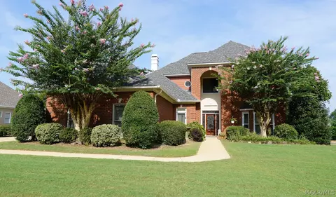 9742 Bent Brook Dr, Montgomery, AL 36117