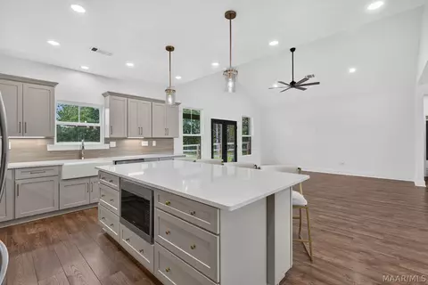 Kitchen - 1020 Chesson Hill Dr, Fitzpatrick, AL 36029 photo 1 of 6