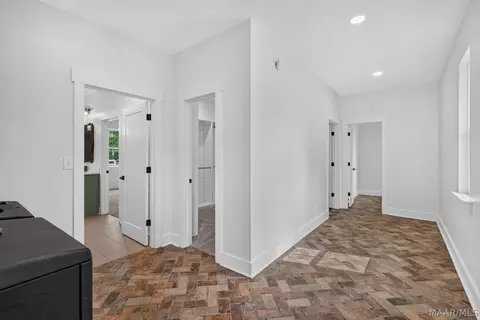 Entry Way - 1020 Chesson Hill Dr, Fitzpatrick, AL 36029 photo 5 of 7