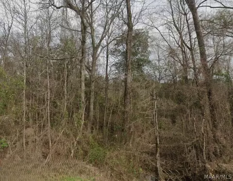 1 Us 231, Wetumpka, AL 36093