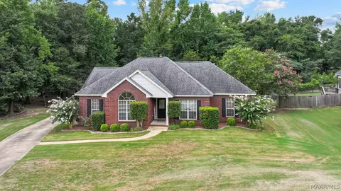 158 Scott Ln, Prattville, AL 36066