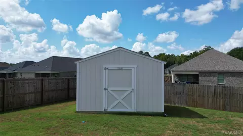 Exterior - 375 Kohn Dr, Millbrook, AL 36054 photo 6 of 7