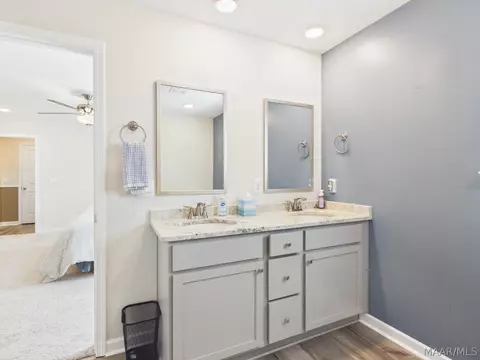 Bath - 375 Kohn Dr, Millbrook, AL 36054 photo 1 of 6