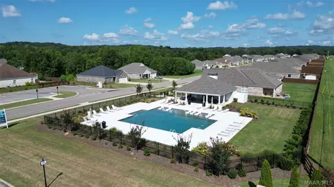 Exterior - 375 Kohn Dr, Millbrook, AL 36054 photo 6 of 6