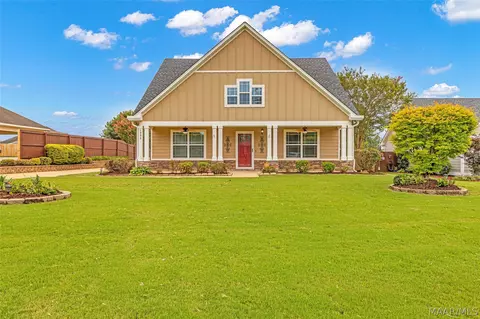 1890 Pendlebrooke Dr, Prattville, AL 36066