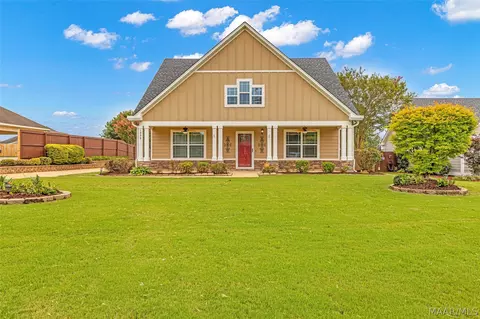 1890 Pendlebrooke Dr, Prattville, AL 36066