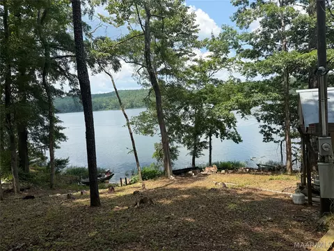 616 Nugget Rd, Marbury, AL 36066