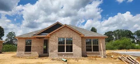 505 Country Club Dr, Wetumpka, AL 36092