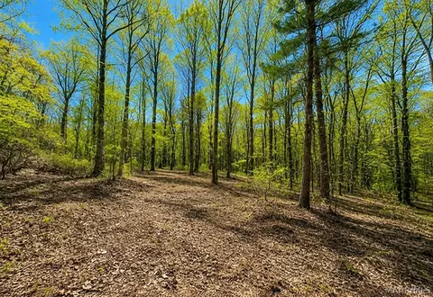 3628 Walker Chapel Rd, Fultondale, AL 35068