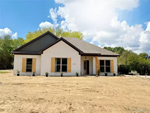 7 Shawnee Dr, Wetumpka, AL 36092