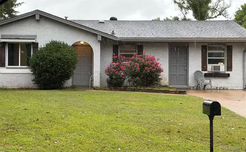 131 Beth Manor Dr, Prattville, AL 36067