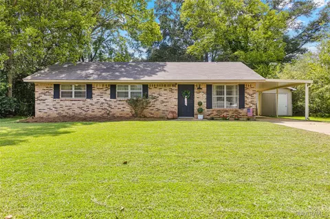 112 Graylynn Dr, Prattville, AL 36066