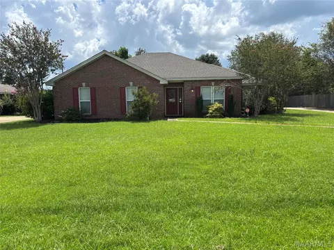695 Stableway Rd, Pike Road, AL 36064