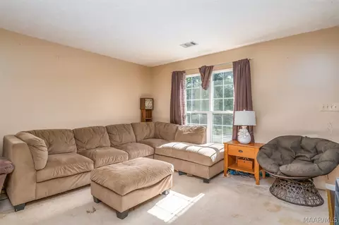 Living - 9513 Hobbie Rd, Ramer, AL 36069 photo 1 of 2