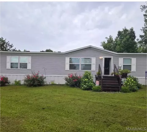 8071 Meriwether Trl, Honoraville, AL 36042