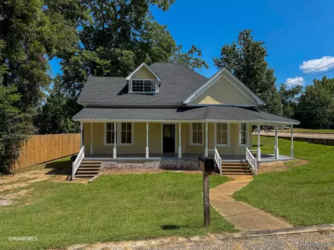 139 Safford Ave, Thomasville, AL 36784