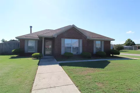 117 Barnes Ct, Wetumpka, AL 36092