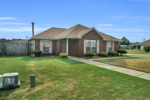 117 Barnes Ct, Wetumpka, AL 36092