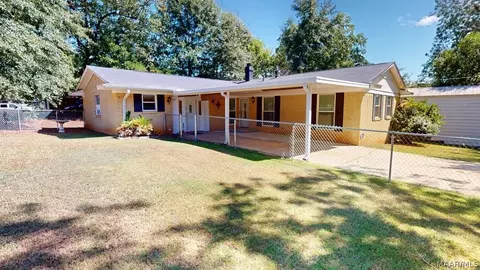 907 Skidmore Ave, Prattville, AL 36066