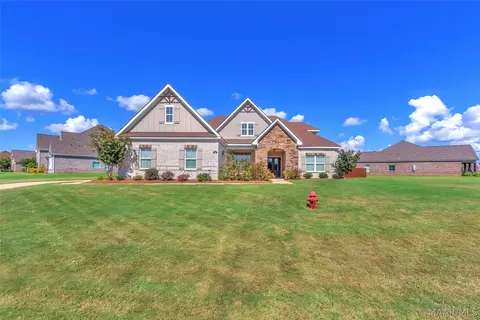 26 Midland Dr, Wetumpka, AL 36093