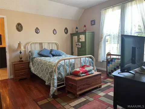 Bedroom - 225 Central Ave, Eclectic, AL 36024 photo 3 of 4