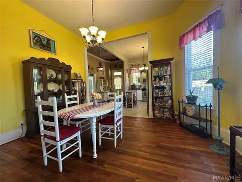 Dining - 225 Central Ave, Eclectic, AL 36024 photo 1 of 1