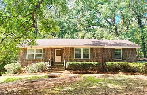 909 Green Forest Dr, Montgomery, AL 36109