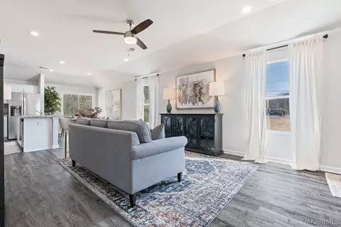 178 Overcup Dr, Eclectic, AL 36024 photo 2