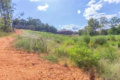 345 Brownstone Loop, Millbrook, AL 36054 photo 3